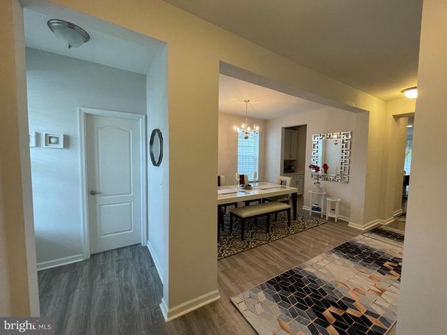 1728 HUDGINS FARM CIR, Fredericksburg, VA 22408