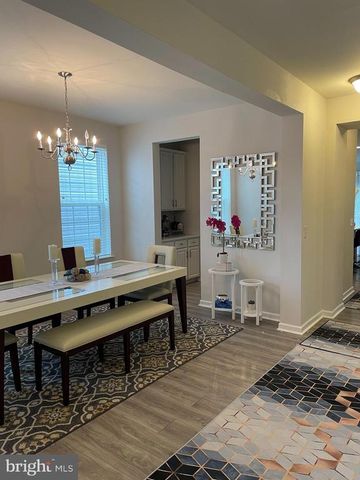 1728 HUDGINS FARM CIR, Fredericksburg, VA 22408