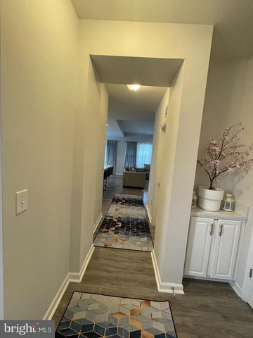 1728 HUDGINS FARM CIR, Fredericksburg, VA 22408