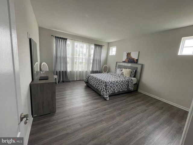 1728 HUDGINS FARM CIR, Fredericksburg, VA 22408