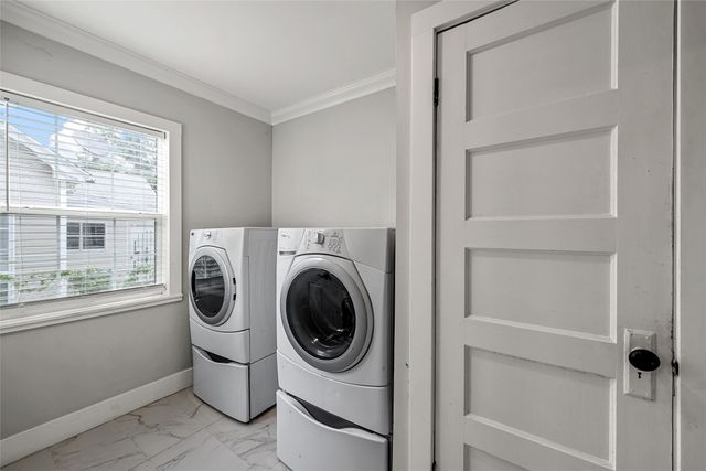 2704 Herring Avenue, Waco, TX 76708