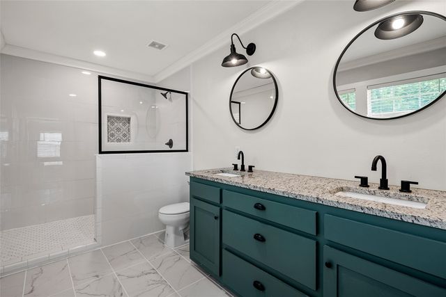 2704 Herring Avenue, Waco, TX 76708
