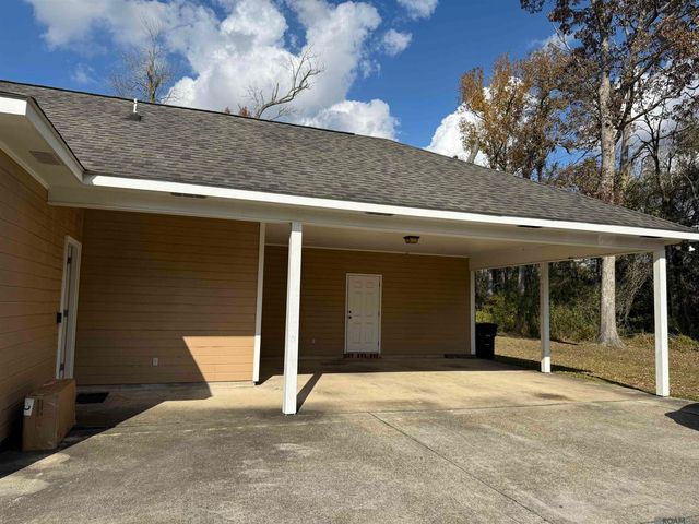 1258 Foxlane Dr, Baton Rouge, LA 70819