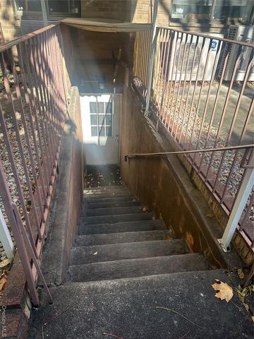 75-58 113th Street D, Forest Hills, NY 11375