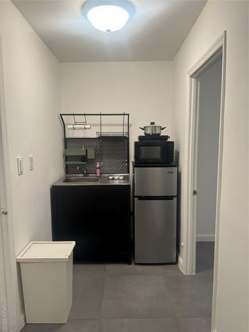 75-58 113th Street D, Forest Hills, NY 11375