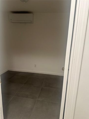 75-58 113th Street D, Forest Hills, NY 11375