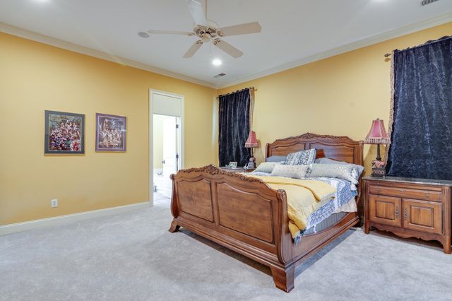 226 N WHITE STATION RD, Memphis, TN 38117