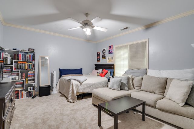 226 N WHITE STATION RD, Memphis, TN 38117