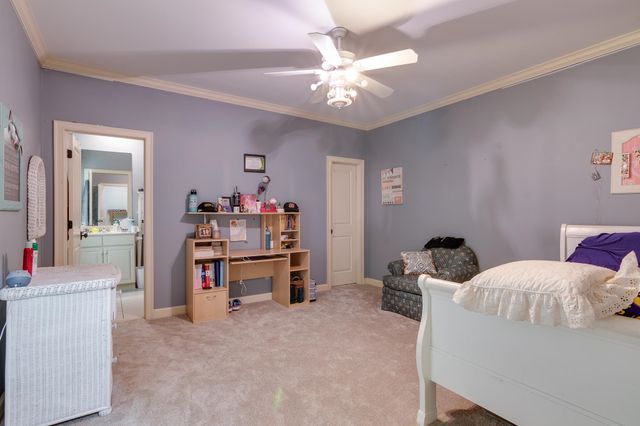 226 N WHITE STATION RD, Memphis, TN 38117