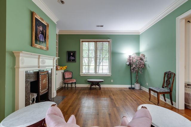 226 N WHITE STATION RD, Memphis, TN 38117