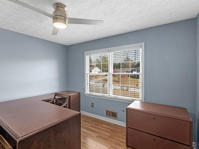 222 Farmbrook Parkway, Stockbridge, GA 30281