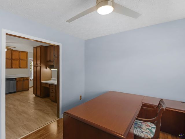 222 Farmbrook Parkway, Stockbridge, GA 30281