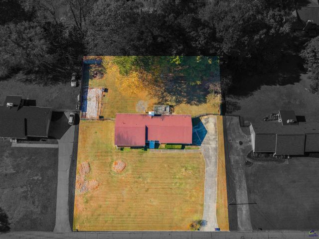 222 Farmbrook Parkway, Stockbridge, GA 30281