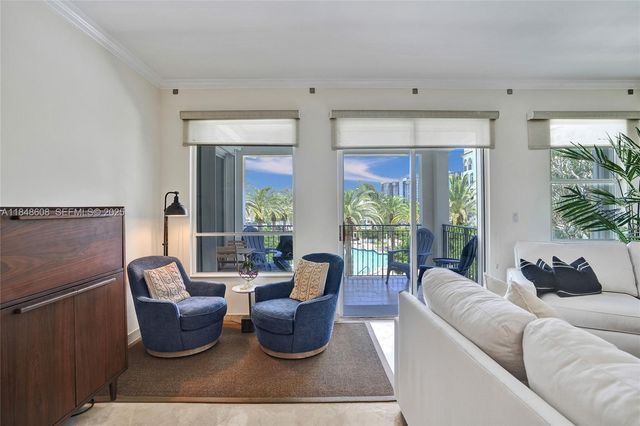3700 Island Boulevard C206, Aventura, FL 33160