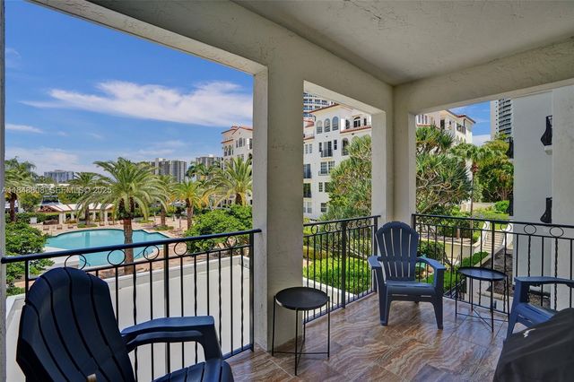 3700 Island Boulevard C206, Aventura, FL 33160