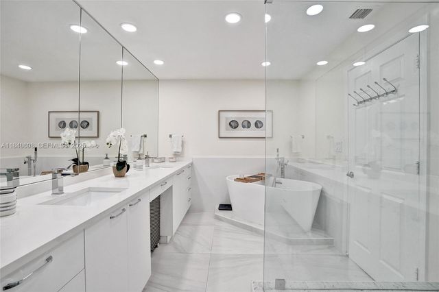 3700 Island Boulevard C206, Aventura, FL 33160