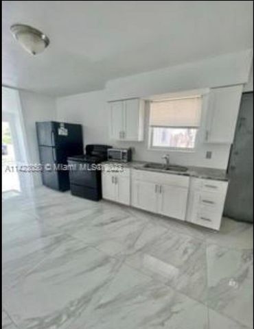 4265 SW 51st Street 1-3, Dania Beach, FL 33314