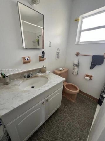 4265 SW 51st Street 1-3, Dania Beach, FL 33314