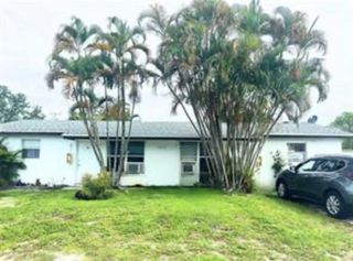 4265 SW 51st Street 1-3, Dania Beach, FL 33314