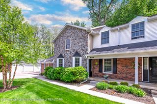 1812 Burrwood Circle, East Lansing, MI 48823