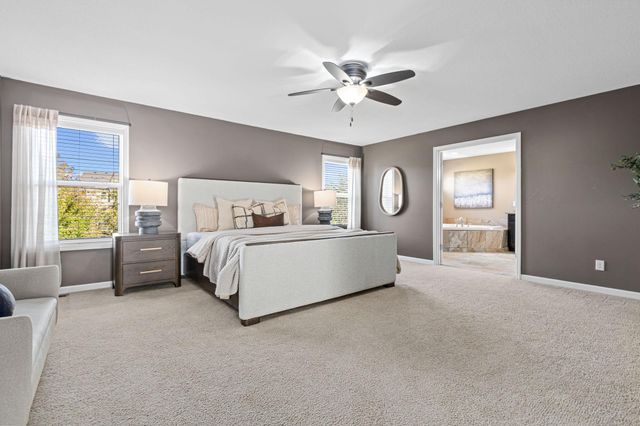 626 Eastgate Parkway, Mahtomedi, MN 55115