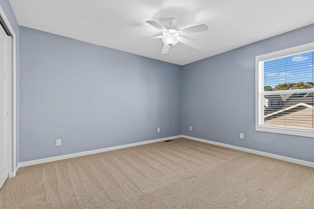 626 Eastgate Parkway, Mahtomedi, MN 55115