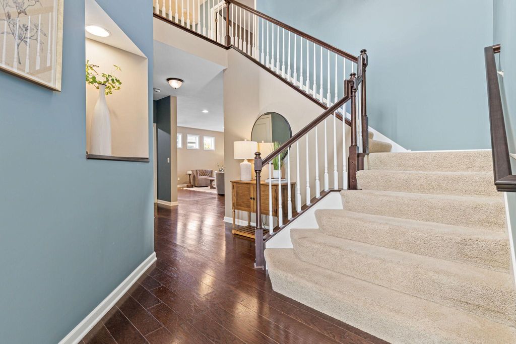 626 Eastgate Parkway, Mahtomedi, MN 55115 — photo 5
