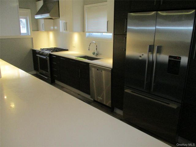 99 N Strathmore Street, North Woodmere, NY 11581