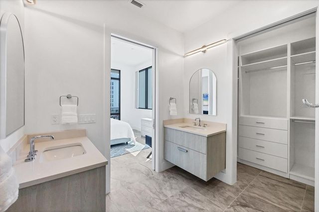 33 S PALM AVENUE 704, Sarasota, FL 34236
