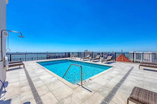 33 S PALM AVENUE 704, Sarasota, FL 34236