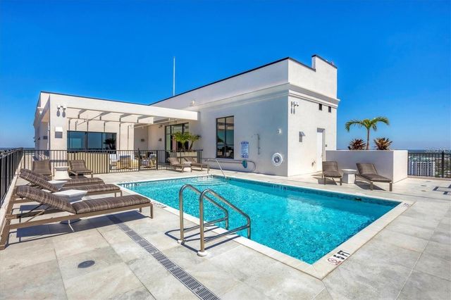 33 S PALM AVENUE 704, Sarasota, FL 34236