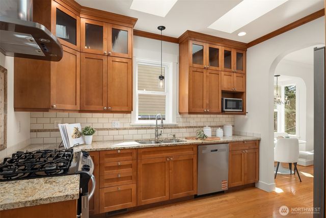 1826 31st Avenue, Seattle, WA 98122