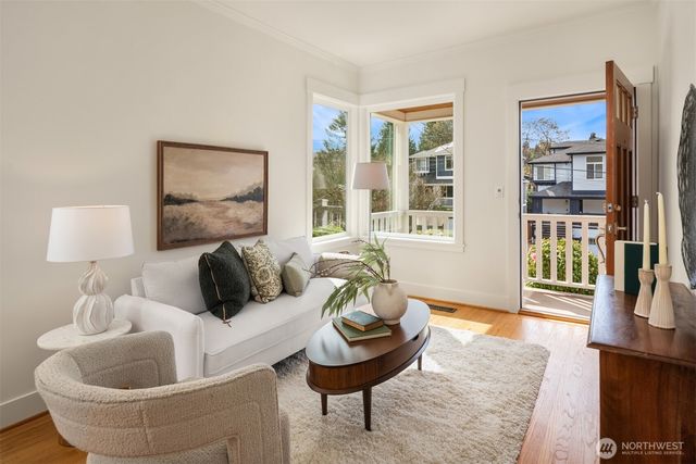 1826 31st Avenue, Seattle, WA 98122