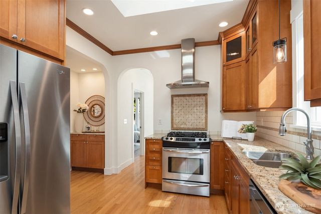 1826 31st Avenue, Seattle, WA 98122