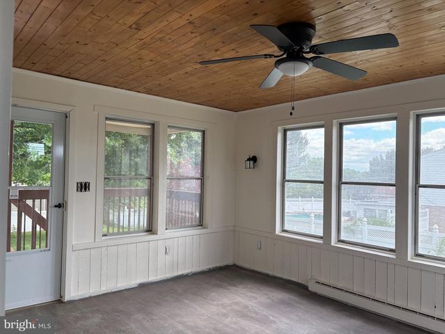 479 SUE DR, Hummelstown, PA 17036