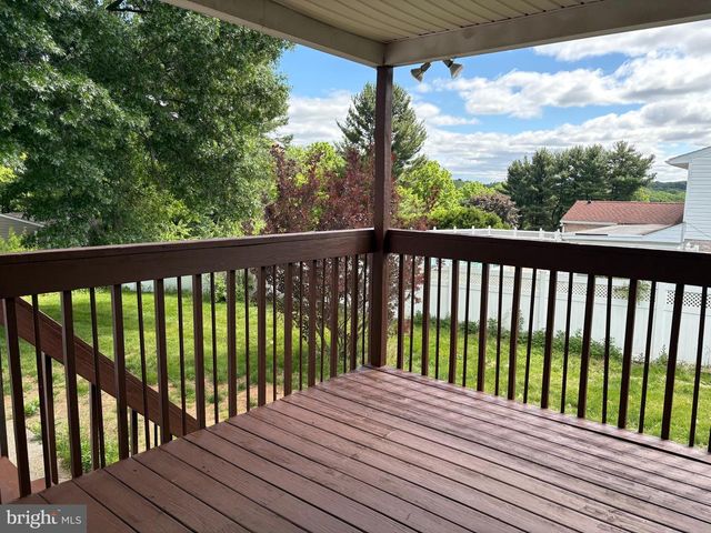 479 SUE DR, Hummelstown, PA 17036