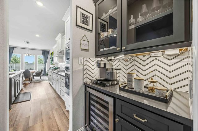 4711 Arbor Hollow Drive, Manvel, TX 77578