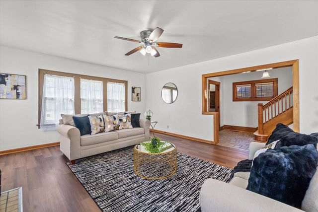 2704 N 46th STREET, Milwaukee, WI 53210
