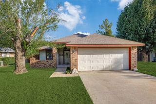 2901 Anysa Lane, Denton, TX 76209