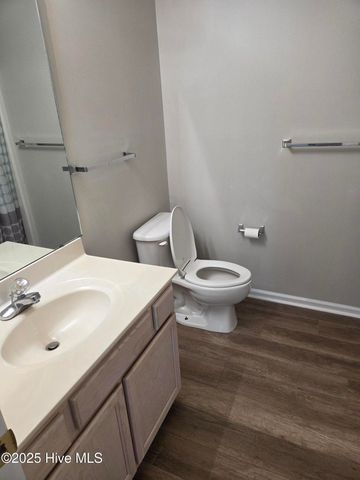 531 Spring Forest Road I, Greenville, NC 27834