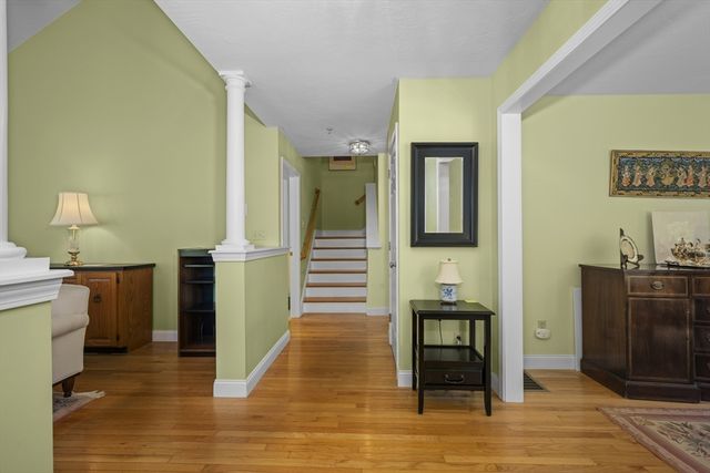 4 Apple Seed Drive 4, Shrewsbury, MA 01545