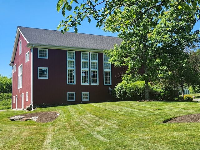 4 Apple Seed Drive 4, Shrewsbury, MA 01545