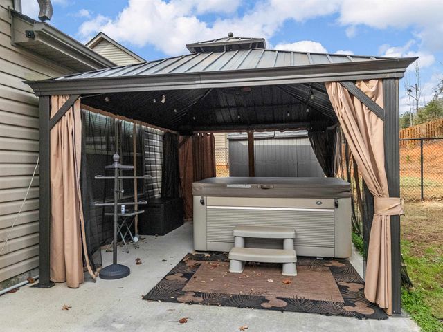 273 Sunward Path, Inman, SC 29349