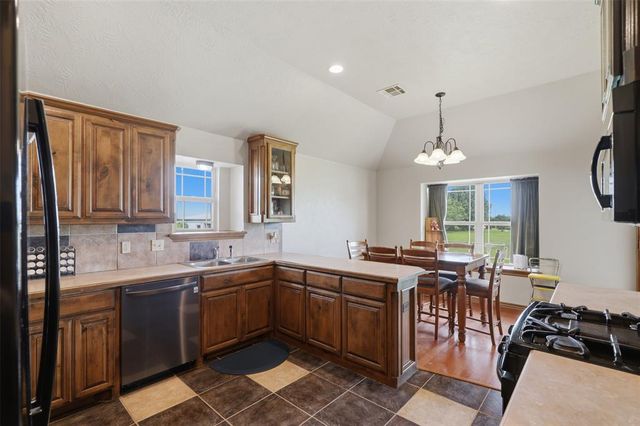 1903 Riveria Drive, Tuttle, OK 73089