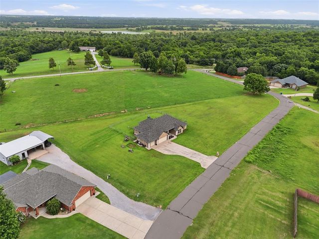 1903 Riveria Drive, Tuttle, OK 73089