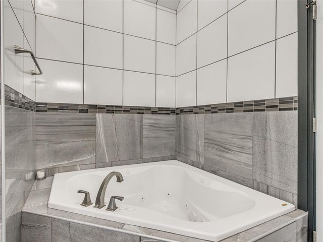 16928 State Highway 33, Kingfisher, OK 73750