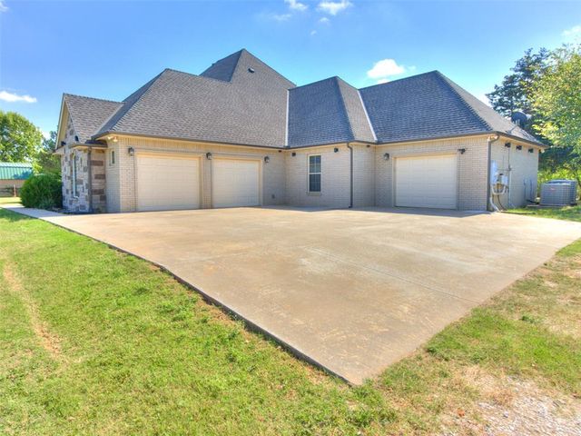 16928 State Highway 33, Kingfisher, OK 73750