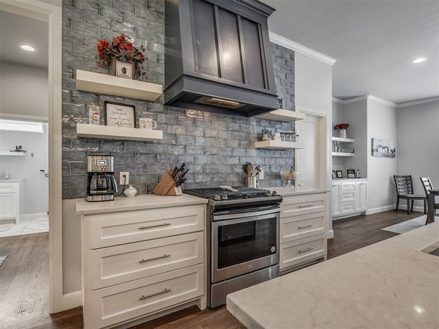 3125 Drake Crest Drive, Edmond, OK 73034