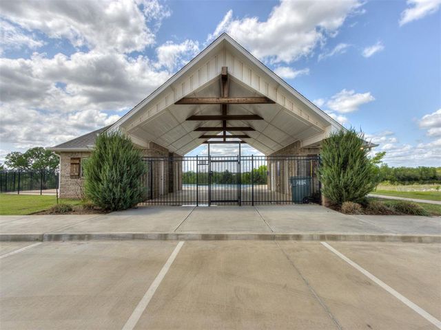 3125 Drake Crest Drive, Edmond, OK 73034