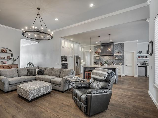 3125 Drake Crest Drive, Edmond, OK 73034